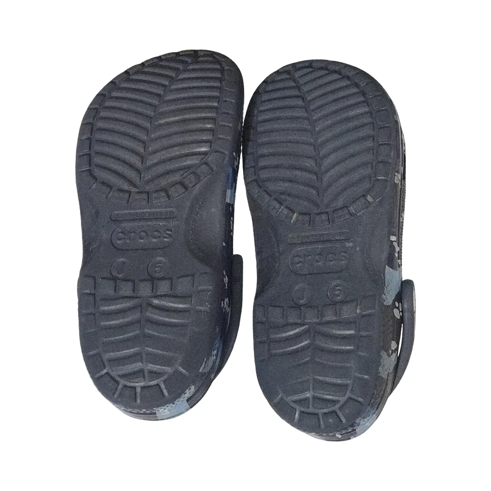 Crocs Kids Blue Camo CROCS  Size 5